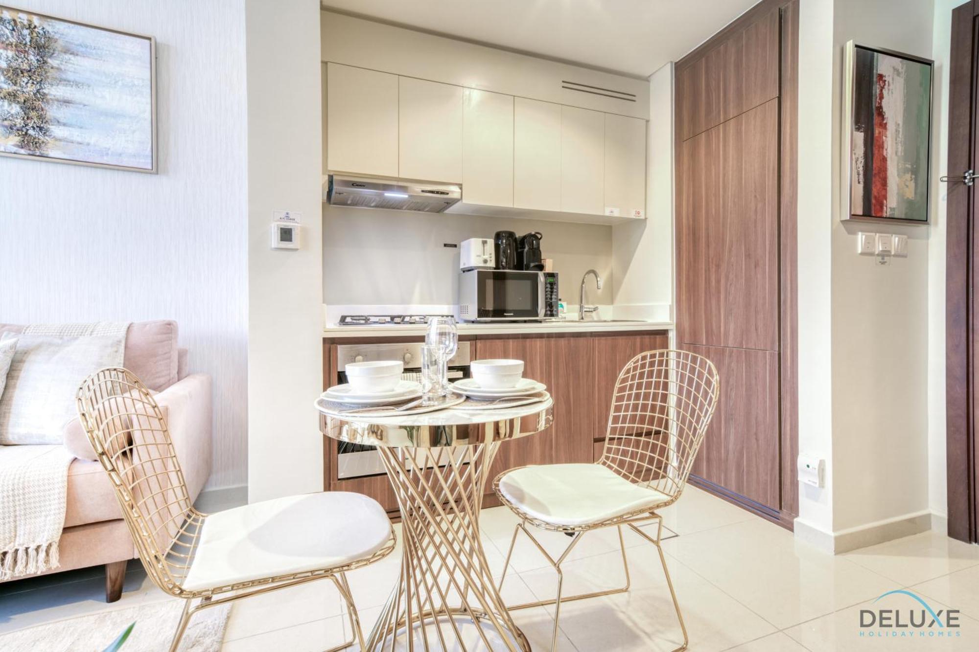 Lavish 1br At Reva Residences Business Bay By Deluxe Homes